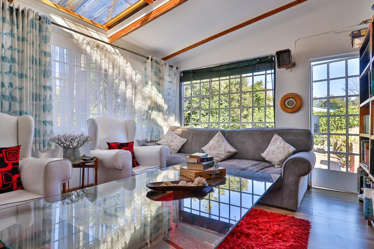 Sunbury Bed And Breakfast Johannesburg Esterno foto