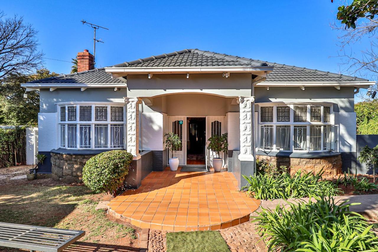 Sunbury Bed And Breakfast Johannesburg Esterno foto