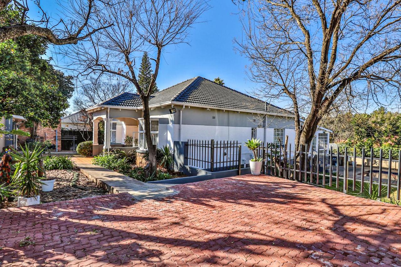 Sunbury Bed And Breakfast Johannesburg Esterno foto