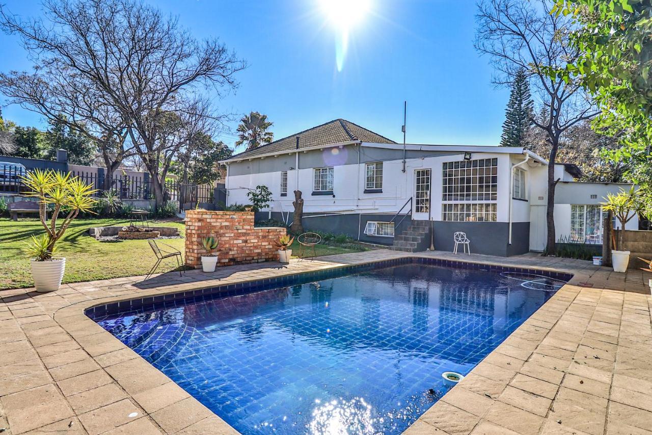 Sunbury Bed And Breakfast Johannesburg Esterno foto